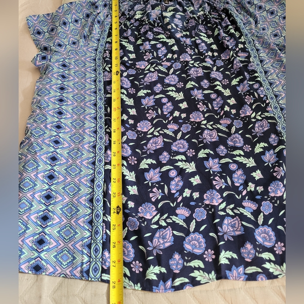 Talbott Plus Size Top - Picture 9 of 9